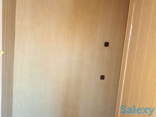 продается 2 комнатная квартира в центре города, 6 микрорайон, 14 дом, фотография 3