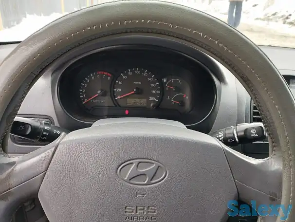 Hyundai Accent 2003 г., фотография 8