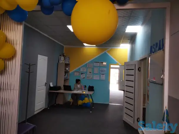 Отдельное стоящее здание с выходом 9 соток земли Парковка Вдоль центральной дороги Обьект на видном месте Все построено, фотография 3