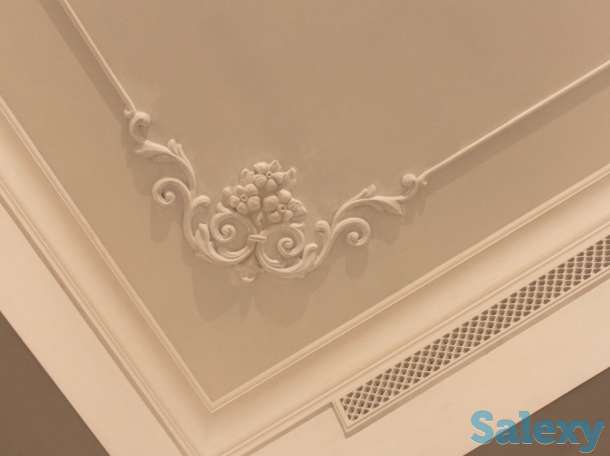 Наклейка гипсовой лепнины, фотография 2