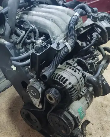 Двигателя и МКПП, фотография 1