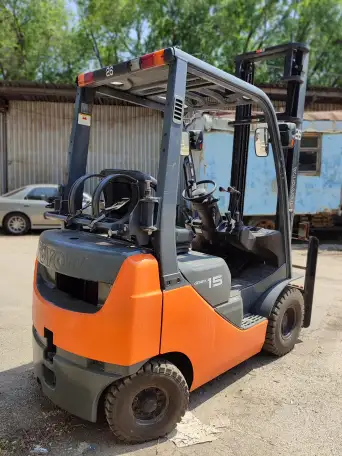 Вилочный погрузчик Toyota 8FG15 из Японии, фотография 8