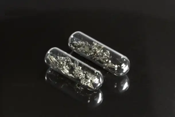 Европий: слиток; порошок, фотография 1