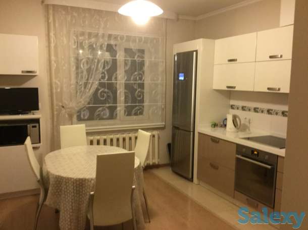 Продам 4-комнатную квартиру, Габдуллина12/1, фотография 4