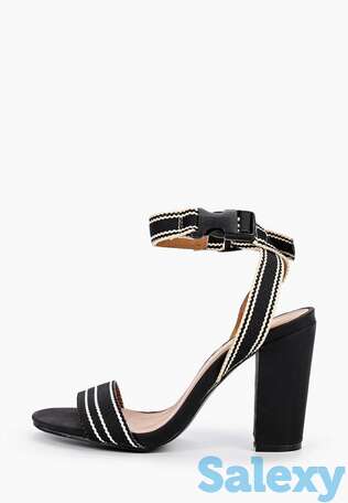 Босоножки la bottine souriante, фотография 1