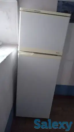 Продам б/у холодильник и газ плиту , всё работает. За все 7000, фотография 2