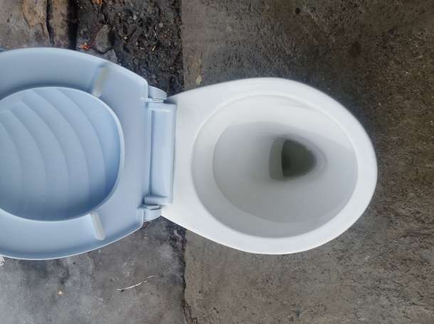 Продам бу унитаз в хорошем состоянии, фотография 1