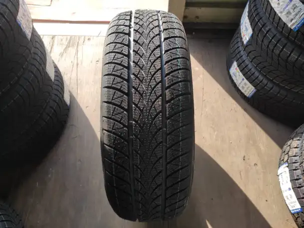 215.65.16 Triangle TW401 102H, фотография 3