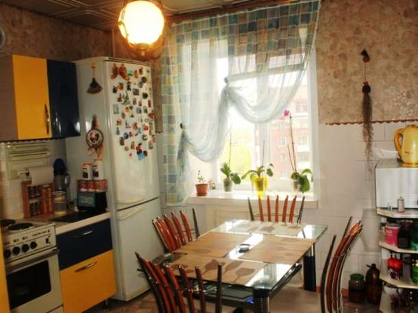 Продам 3-х комнатную квартиру ул Красина 8/1, фотография 2