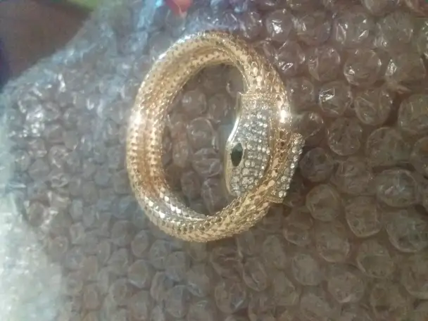 Браслет Змея золотистый цирконий со стразами, фотография 3