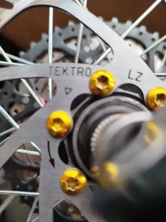 Колеса для велосипеда 2 шт.29 переднее и заднее, покрышки 2.4 Schwalbe Hurricane, фотография 6