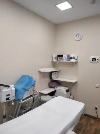 Аренда кабинета, Желтоксан 155 жк Ак-Алем, фотография 3