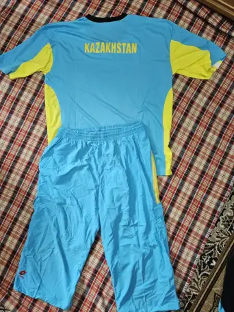 Новые Фирменные Комплект Футболки и шорты KZ, фотография 2