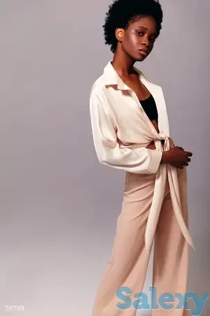 Бежевая блуза на завязках, фотография 1