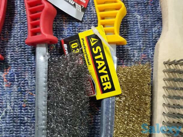 Щетка металлическая оцинкованная, дерев и пластиковая ручка MATRIX, фотография 6