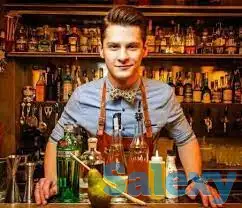 Бармены в казино, фотография 1