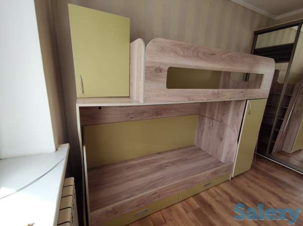 Двухъярусная детская кровать со шкафчиками, фотография 3