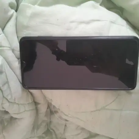 новый samsung телефон в отличном состоянии, фотография 4