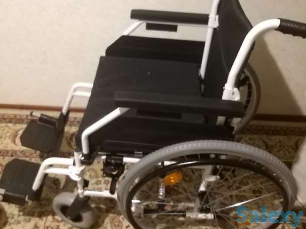 Инвалидная коляска, фотография 1