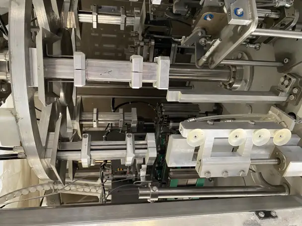 Автомат розлива пюр Пак, фотография 4