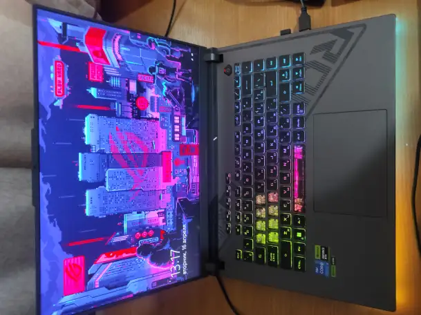 Игровой ноутбук ASUS rog strix g16, фотография 3