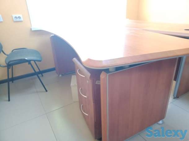 Офисная мебель, фотография 1