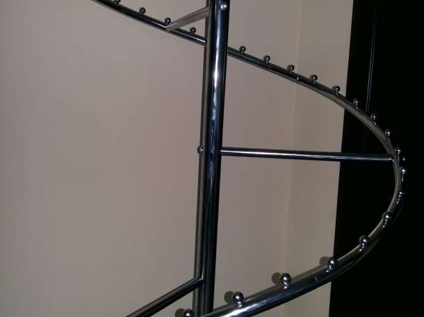 Стойка для одежды 