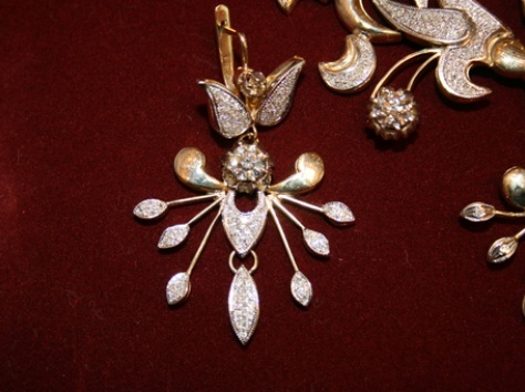 Бриллиантовый гарнитур, фотография 3