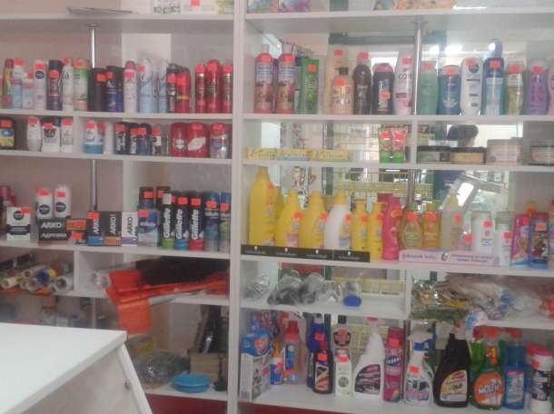 продаю стеллажи и витрины, фотография 2