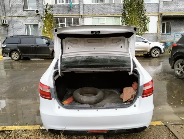 Автомобиль Лада Веста, фотография 11