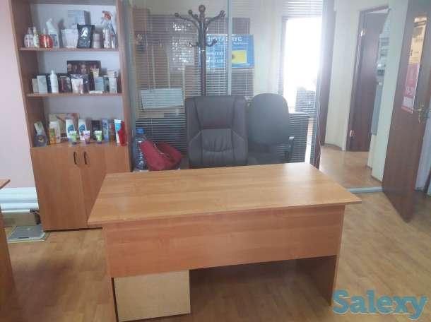 Сдам в аренду стол в офисе, фотография 2