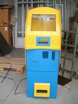 корпус терминала приёма платежей и распечатки фото, фотография 2