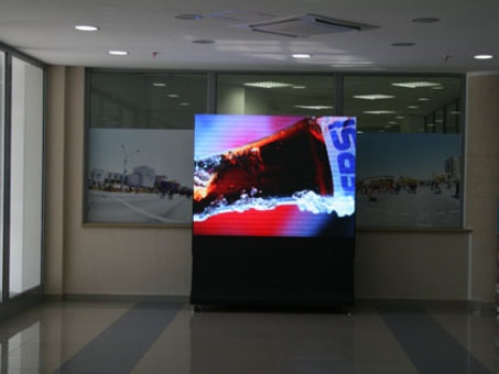 Светодиодный экранм 4 х 3 метра, фотография 1