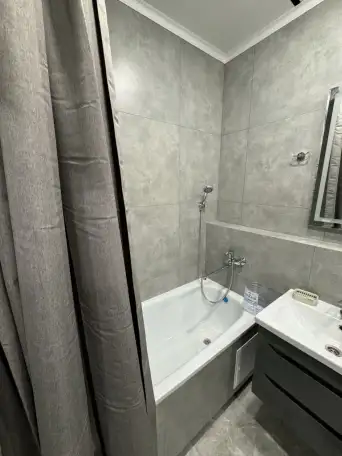 Сдам новую квартиру в аренду на долгий срок, Рыйымбека 210, фотография 6