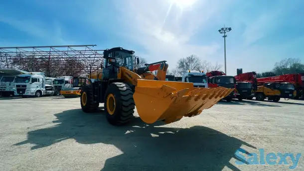 Фронтальный погрузчик ZL50NK с усиленной рамой карьерного типа, фотография 5