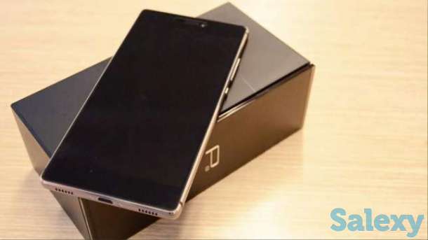 Смартфон Huawei P8 (чёрный+металл) официальный продажа или обмен, фотография 1