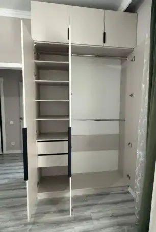 Новый шкаф удобный, фотография 4