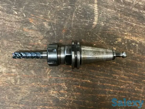 Лот держателей инструментов, фотография 3