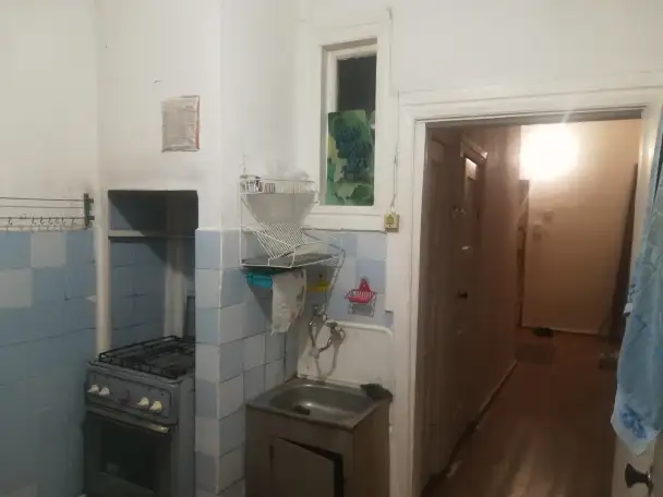 Темиртау рядом с акиматом сдам комнату девушкам 10тыс в месяц, фотография 1