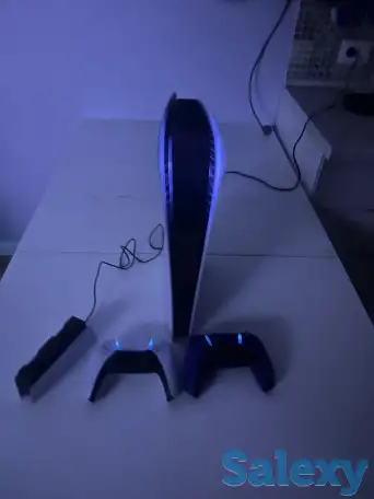 PlayStation 5 Digital Edition: 2 джойстика + док-станция, фотография 5