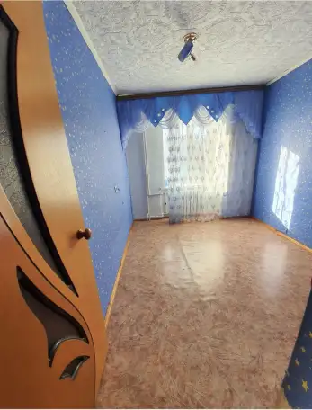 ПРОДАМ 4-х комн. квартиру! Торг уместен, фотография 3