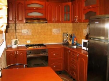 Полу-люкс в центре посуточно, почасам, Ерубаева 27, фотография 1