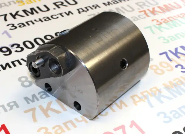 Клапан распределительный КМУ Unic 300 4 секции оригинал, фотография 1