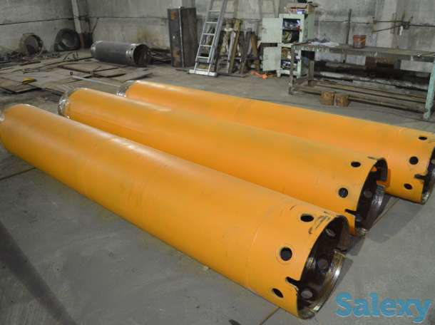 Обсадные трубы и буровой инструмент, фотография 2