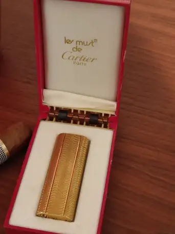 Винтаж 1982г Cartier позолоченная зажигалка, фотография 1
