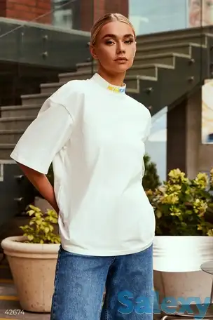 Базовая белая футболка 'незалежна', фотография 1