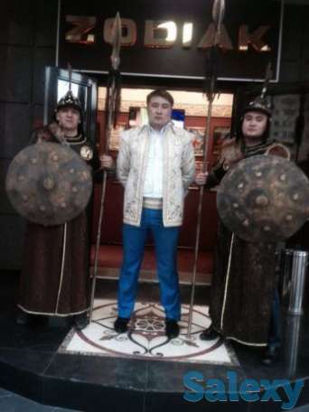 Двух язычный ведущий, шоумен, фотография 1