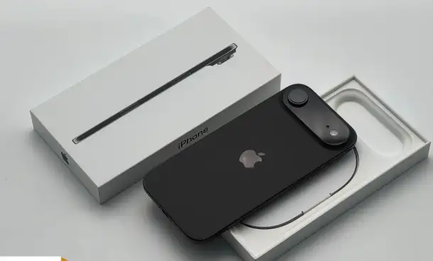 Apple iPhone 17 Pro Max, iPhone 17 Pro, iPhone 17 , iPhone Air , iPhone 16 Pro Max, iPhone 16 Pro, фотография 11