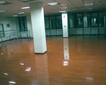 Сдам в аренду здание 950 квм., Мкр 