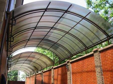 Изготовление навесов, ангаров, автоматических ворот, заборы, установка консольной системы ворот, фотография 1